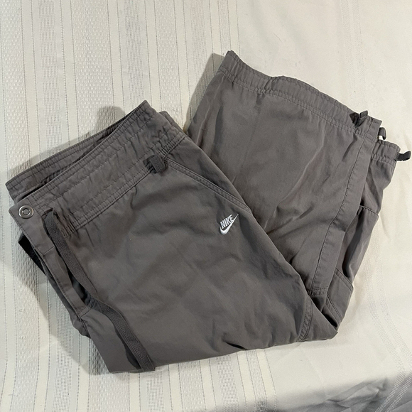 Y2K Nike 90s Grey Women Large Parachute Capri Cargo Track Baggy Wide Leg Pants - Picture 7 of 11